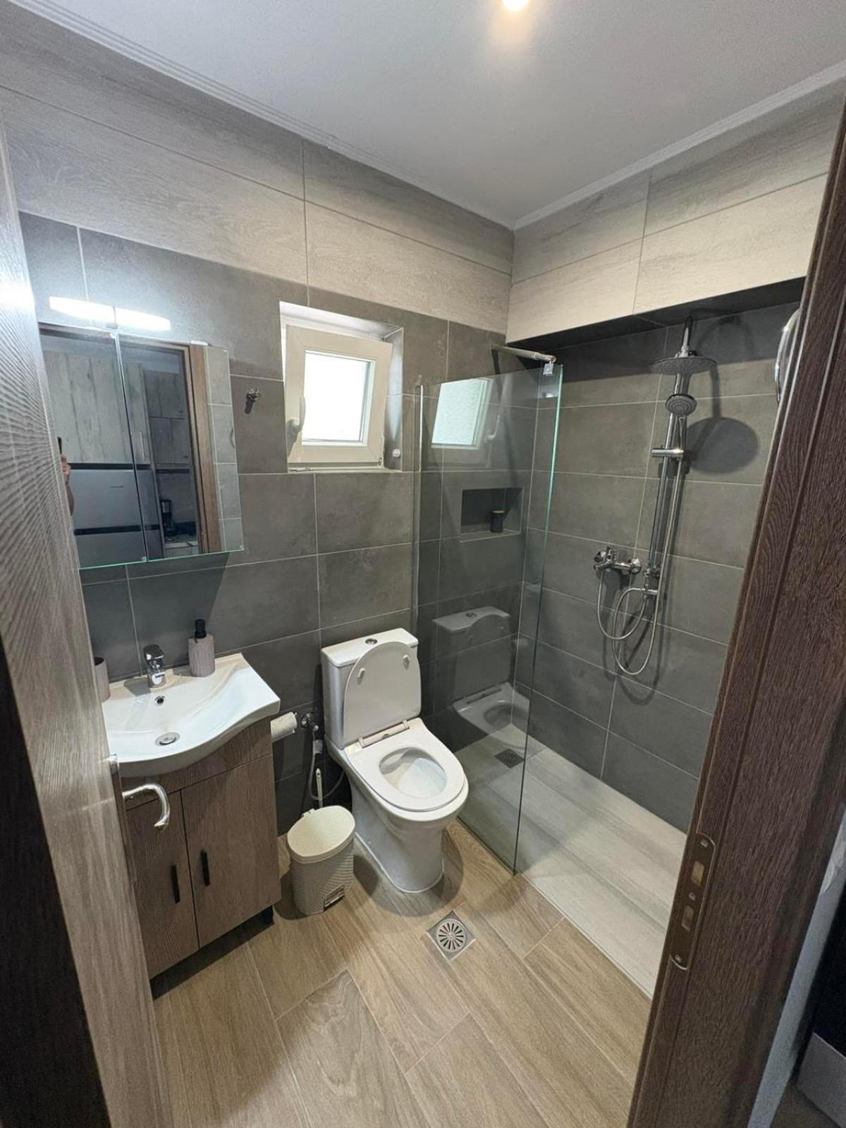Nikiana Family Apartment Luaran gambar