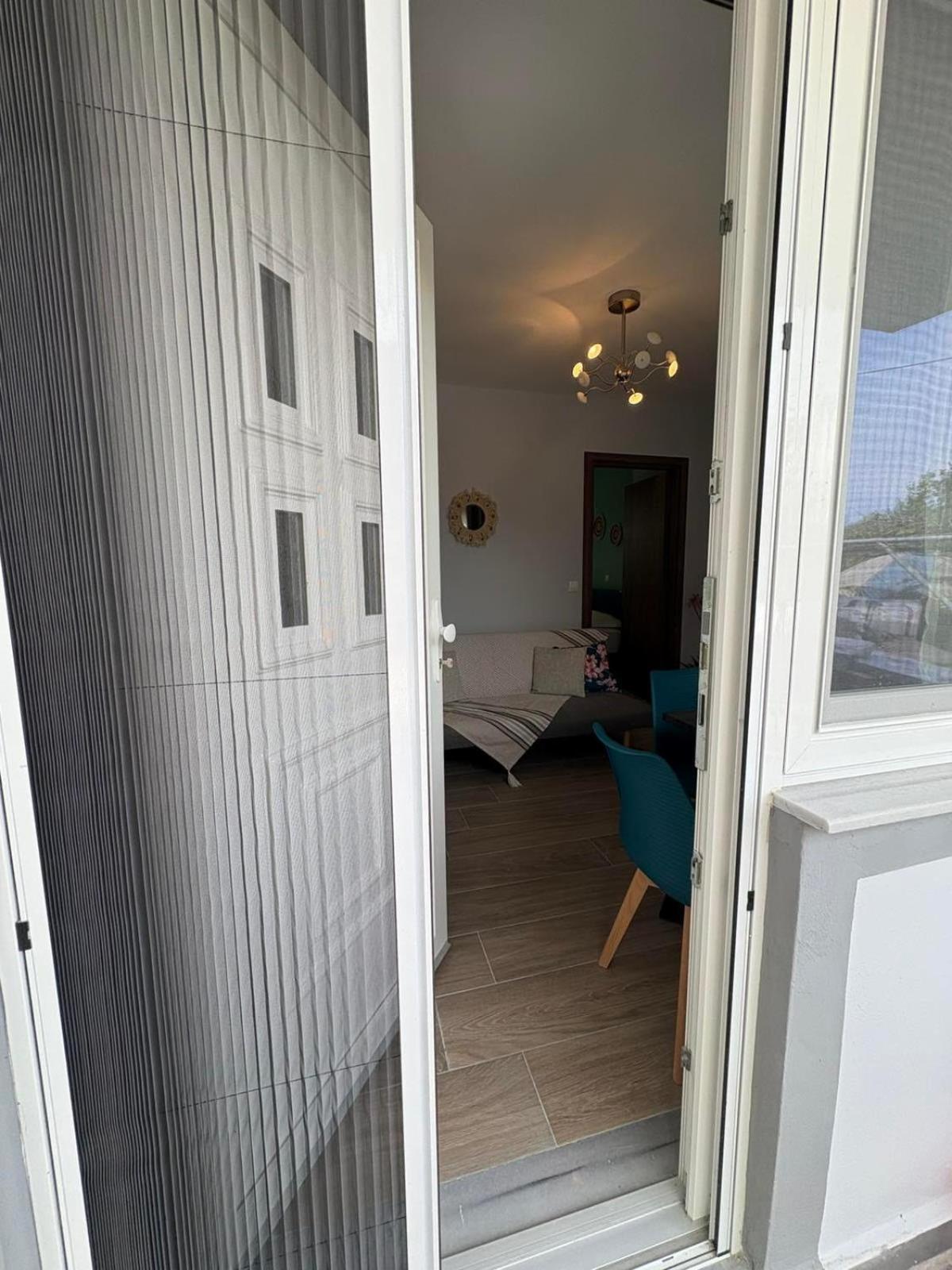 Nikiana Family Apartment Luaran gambar